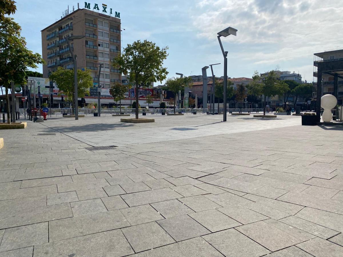 Hotel Mazzini Lido di Jesolo Exterior foto